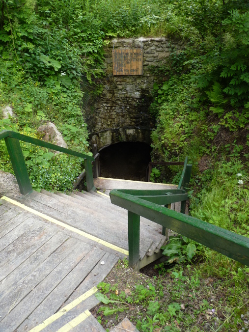 Slavoovsk tunel